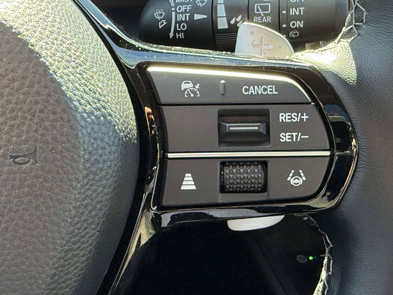 Used 2025 Acura ADX AWD image 21