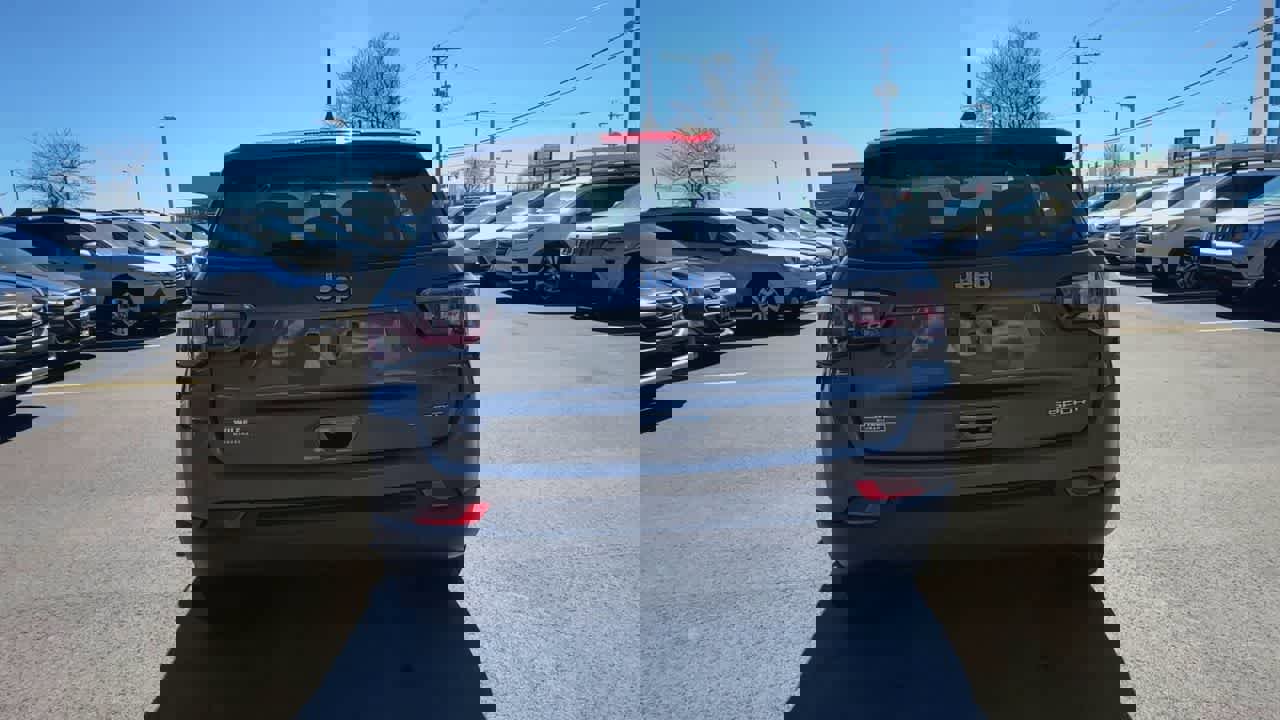 Used 2019 Jeep Compass Sport image 7