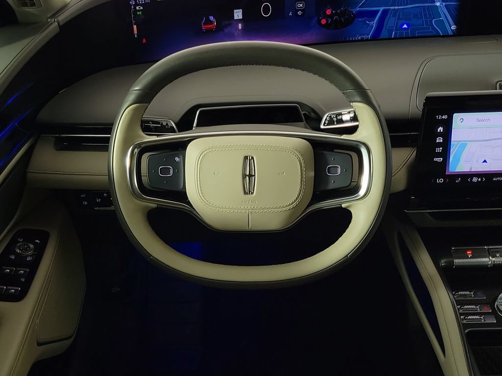 Certified 2025 Lincoln Nautilus Premier AWD/4WD image 10