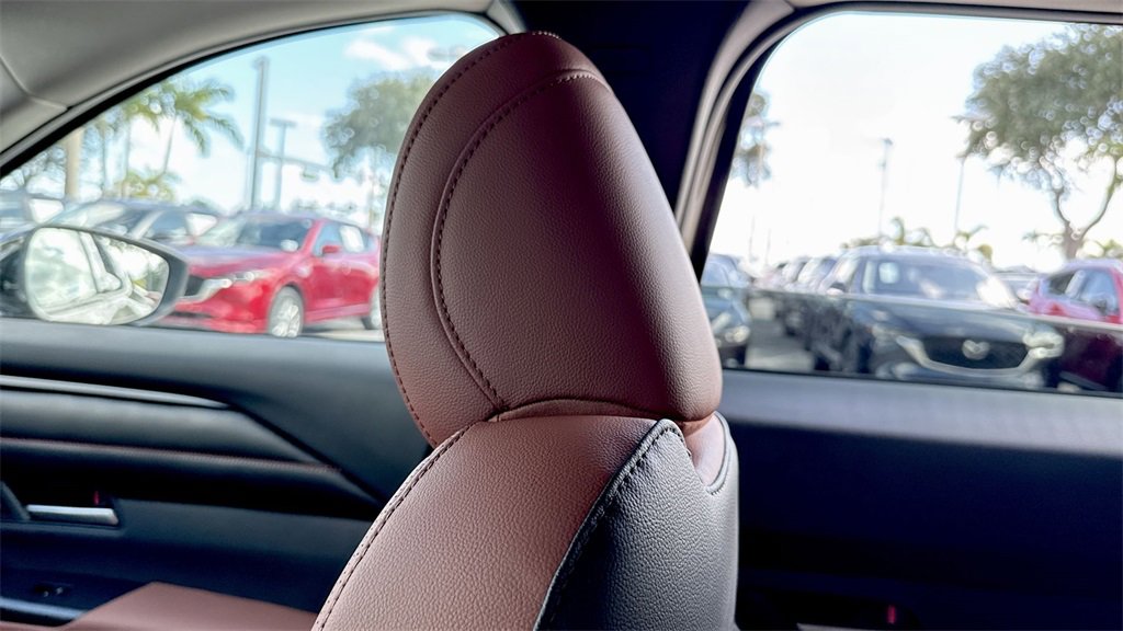 New 2026 MAZDA CX-50 AWD 2.5 S w/ Cargo Package image 17