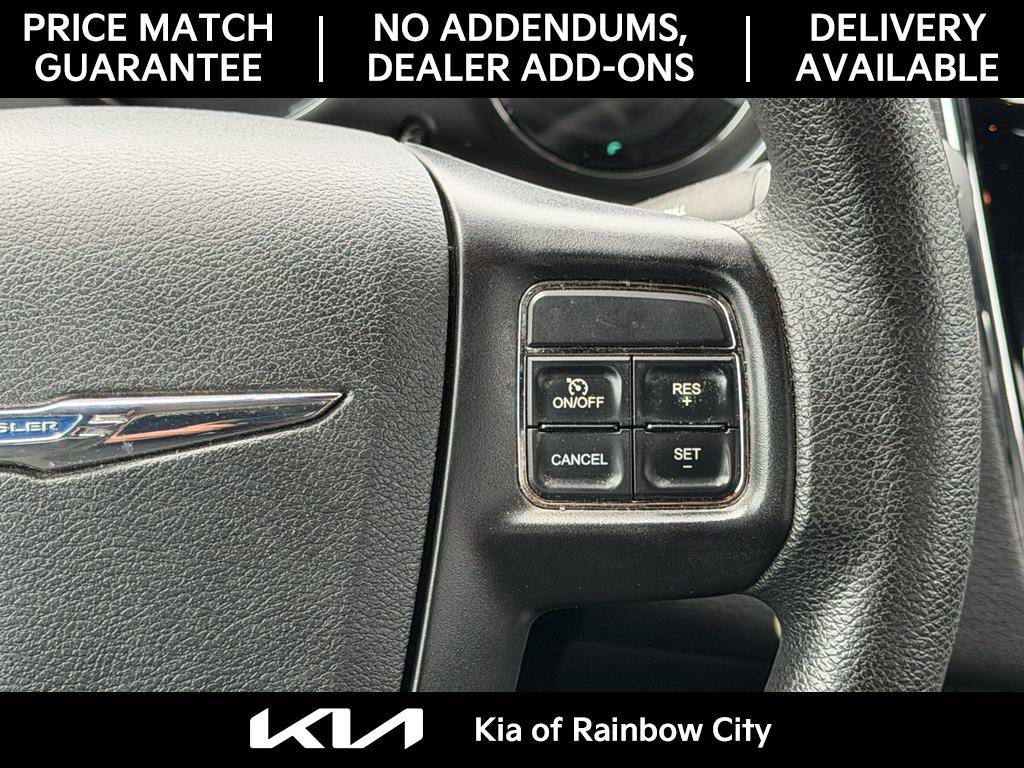 Used 2011 Chrysler 200 LX FWD image 26