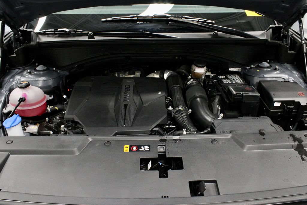 Used 2025 Hyundai Santa Fe SEL FWD image 17
