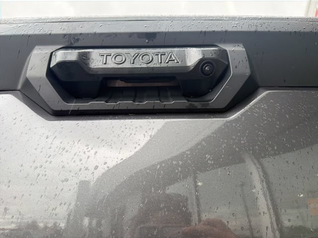 New 2024 Toyota Tundra SR5 w/ SR5 Convenience Package AWD/4WD image 13