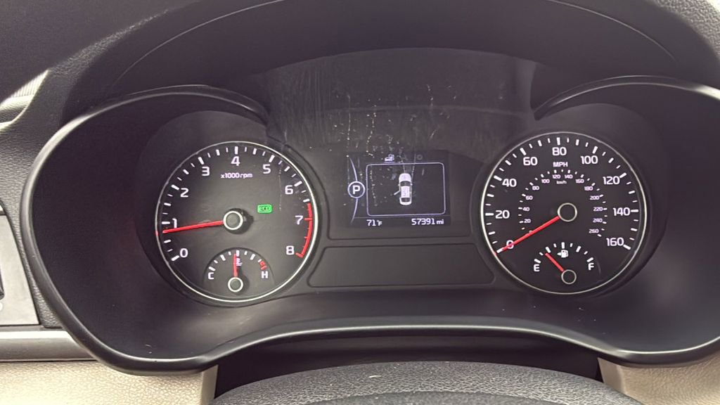 Used 2017 Kia Optima LX FWD image 29