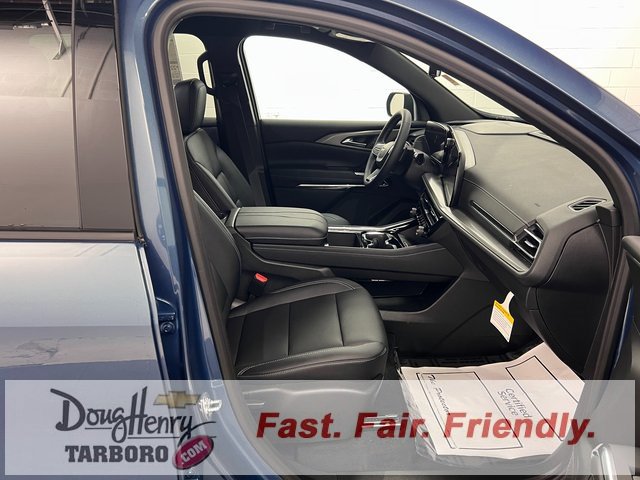 New 2026 Chevrolet Traverse LT w/ Driver Confidence Package image 44