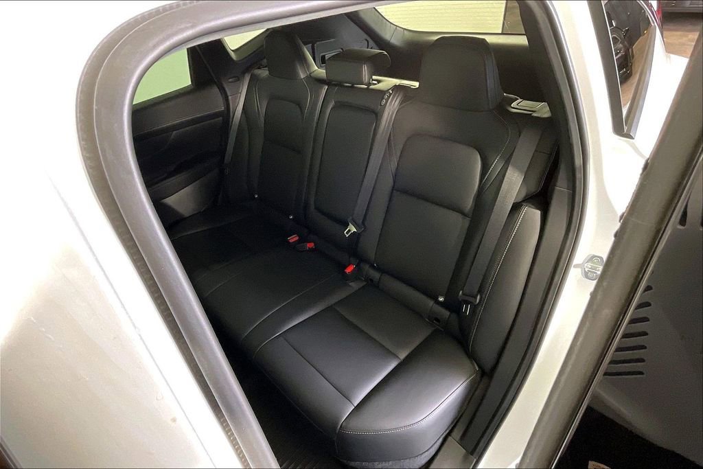 Certified 2025 Nissan Murano SL image 36