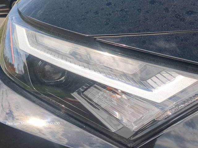 Used 2025 Toyota RAV4 XLE AWD/4WD image 10