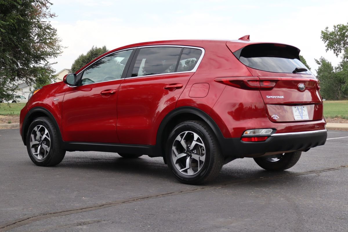Used 2022 Kia Sportage LX image 7