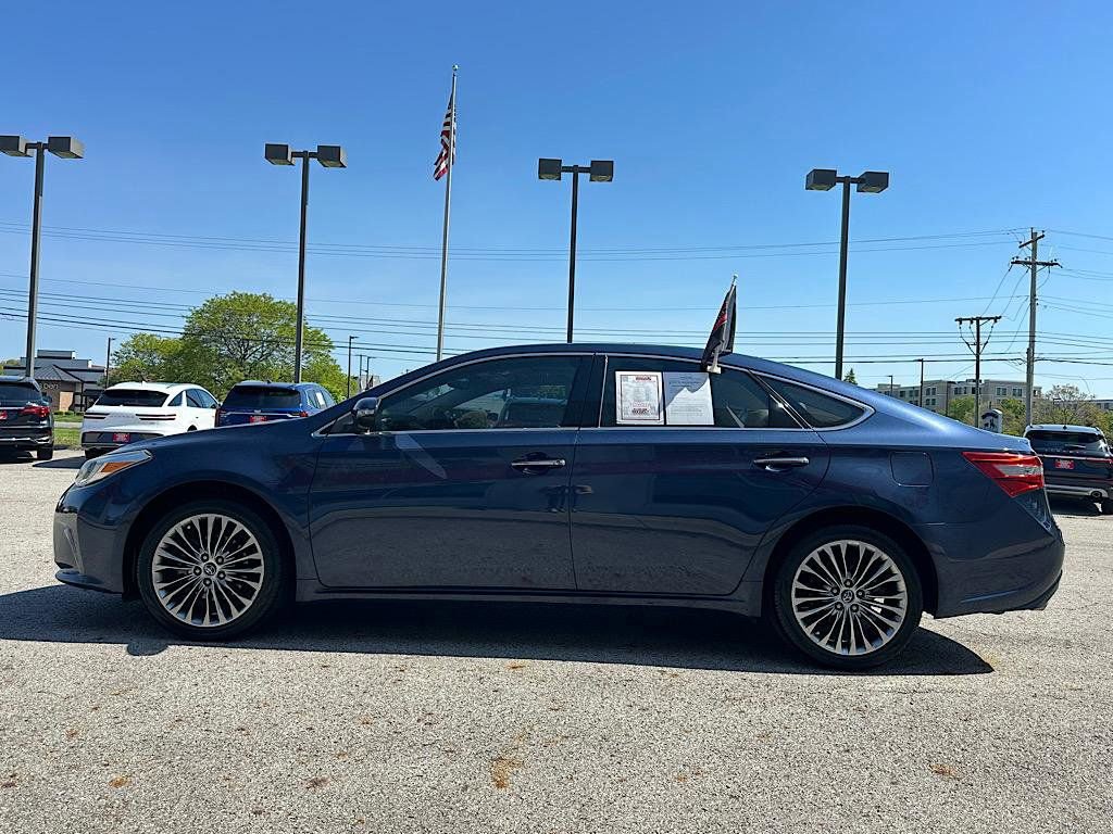 Certified 2017 Toyota Avalon Limited FWD image 2