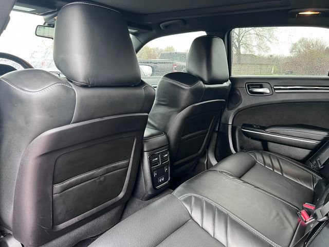 Used 2023 Chrysler 300 C image 36