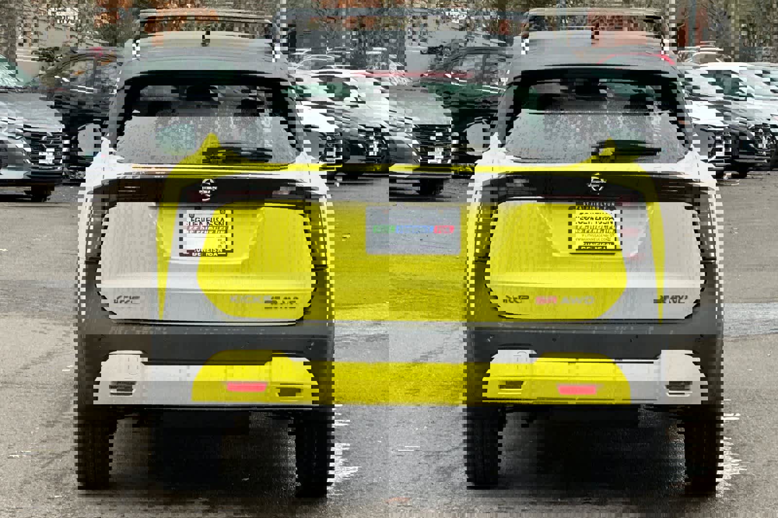 New 2026 Nissan Kicks SR image 7