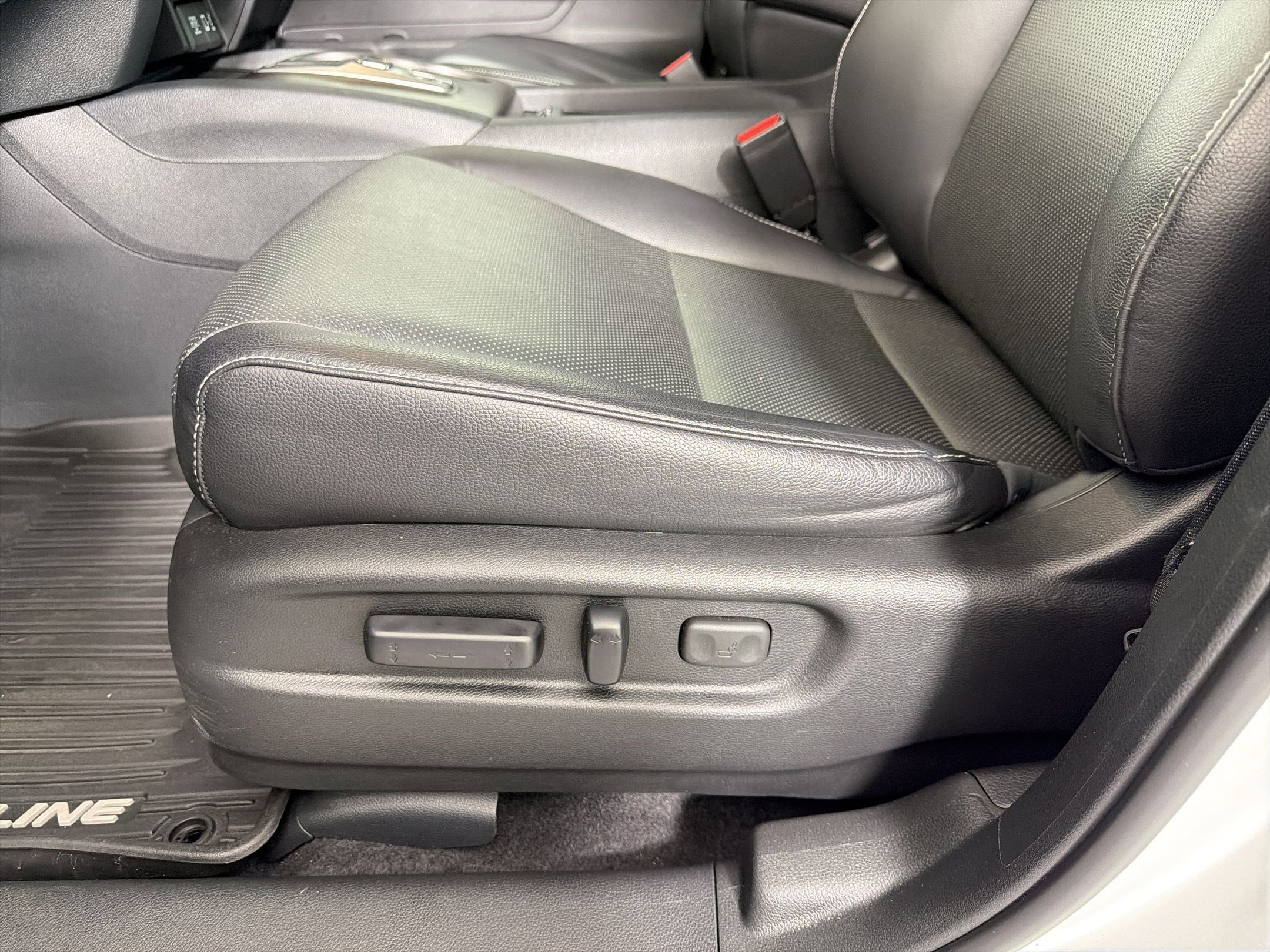 Used 2023 Honda Ridgeline RTL image 12