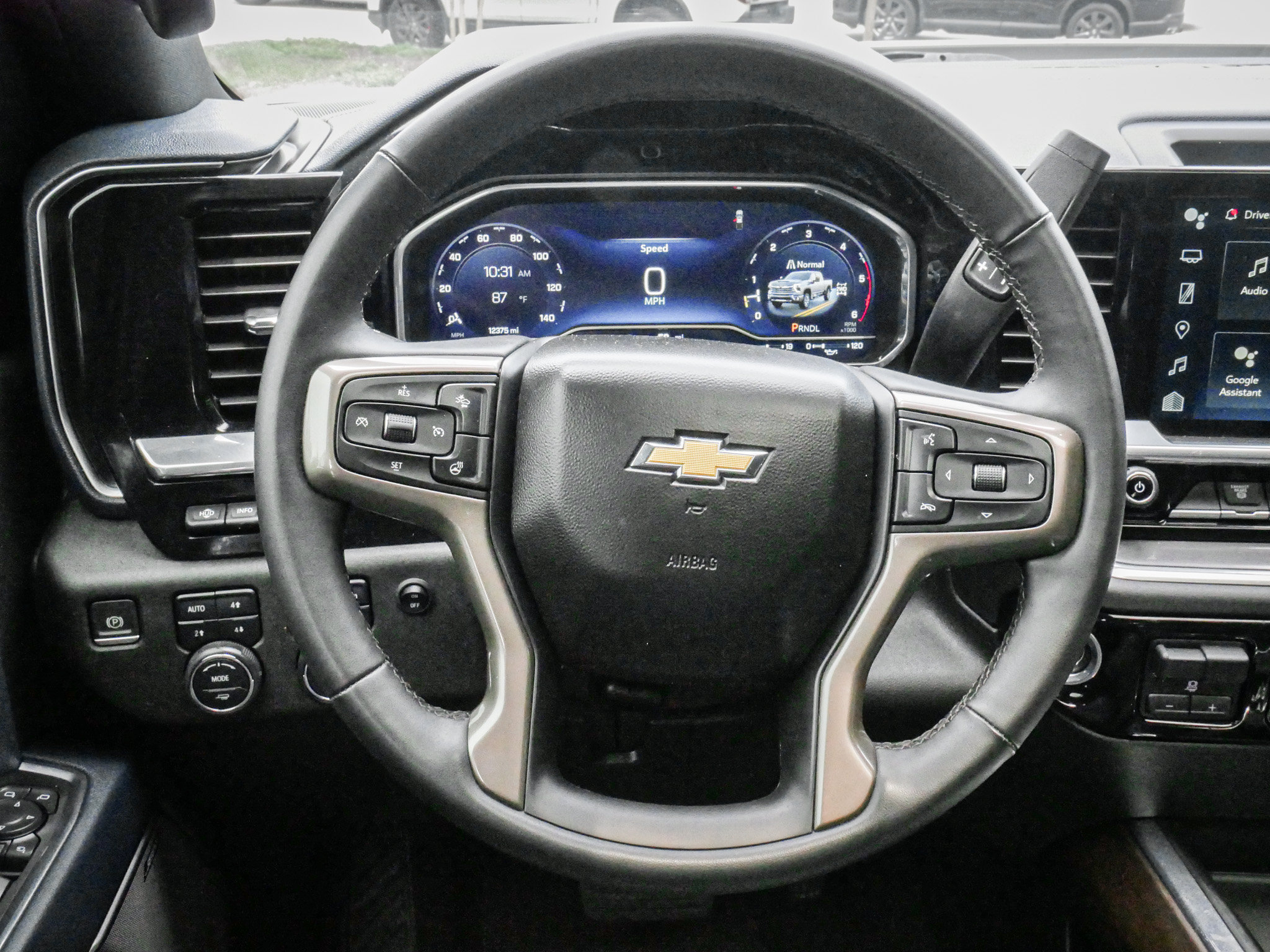 Used 2024 Chevrolet Silverado 3500 High Country w/ Technology Package AWD/4WD image 18