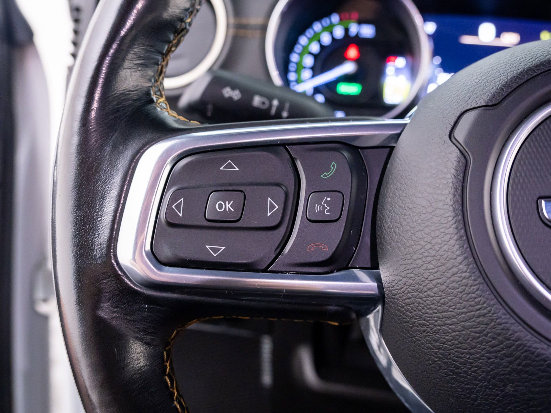 Used 2021 Jeep Wrangler Unlimited Sahara image 31