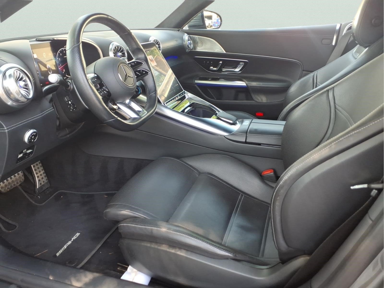 Certified 2022 Mercedes-Benz SL 55 AMG 4MATIC image 11