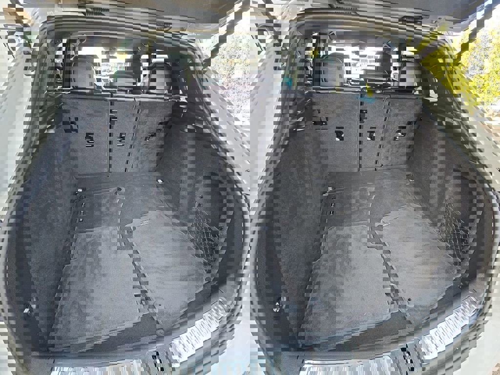 Used 2021 Porsche Macan S image 19