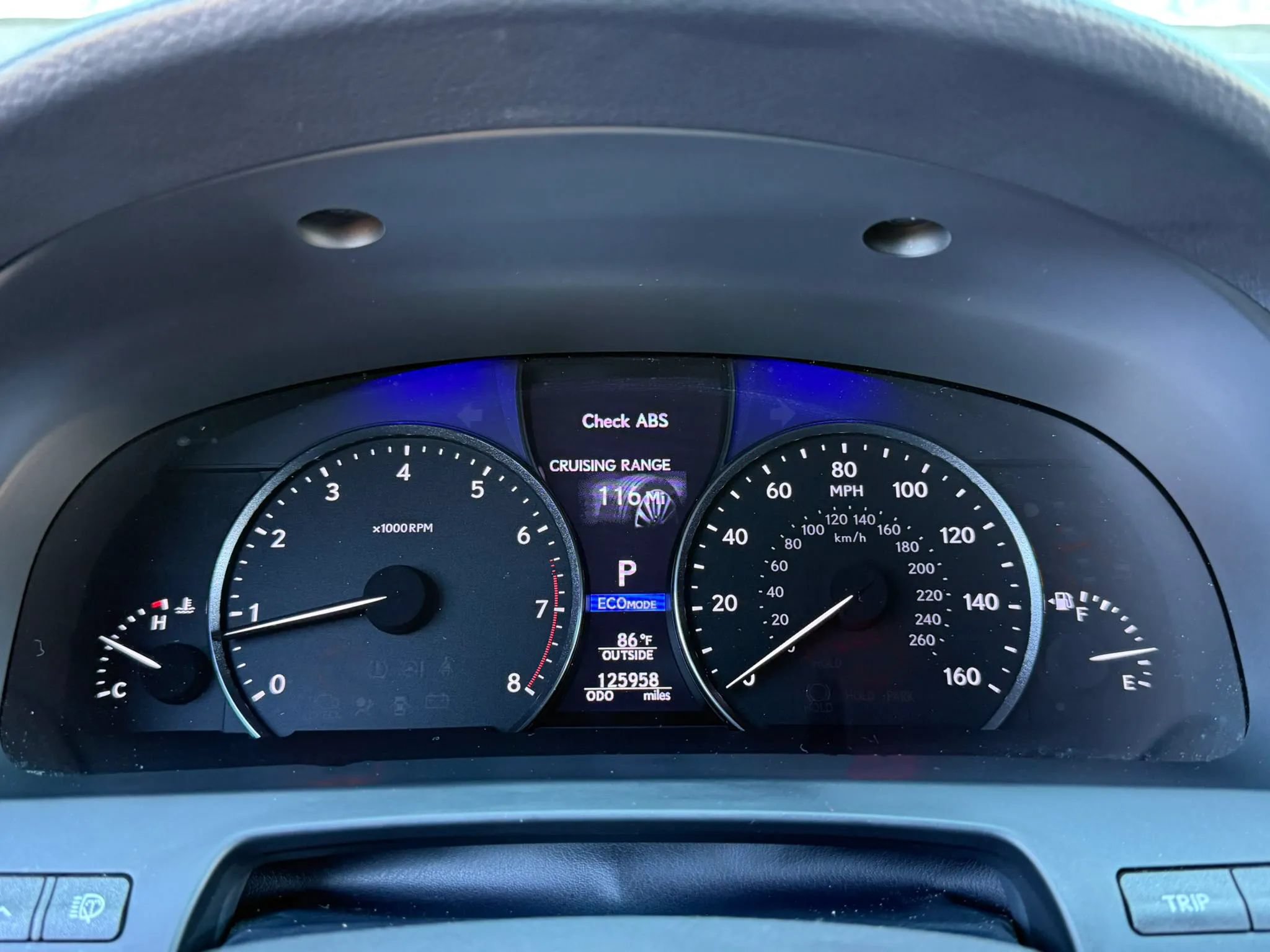 Used 2015 Lexus LS 460 w/ Comfort Package RWD image 17