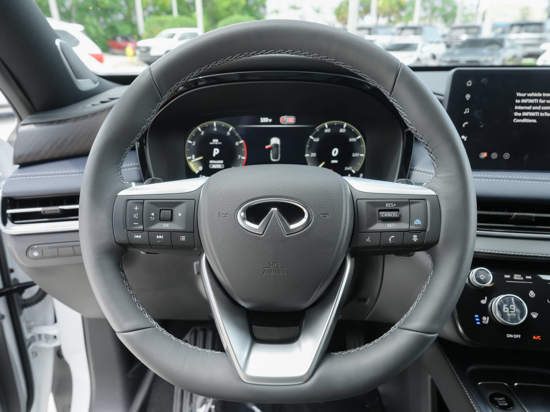 Certified 2026 INFINITI QX60 Sport w/ Dark Cargo Package AWD/4WD image 9