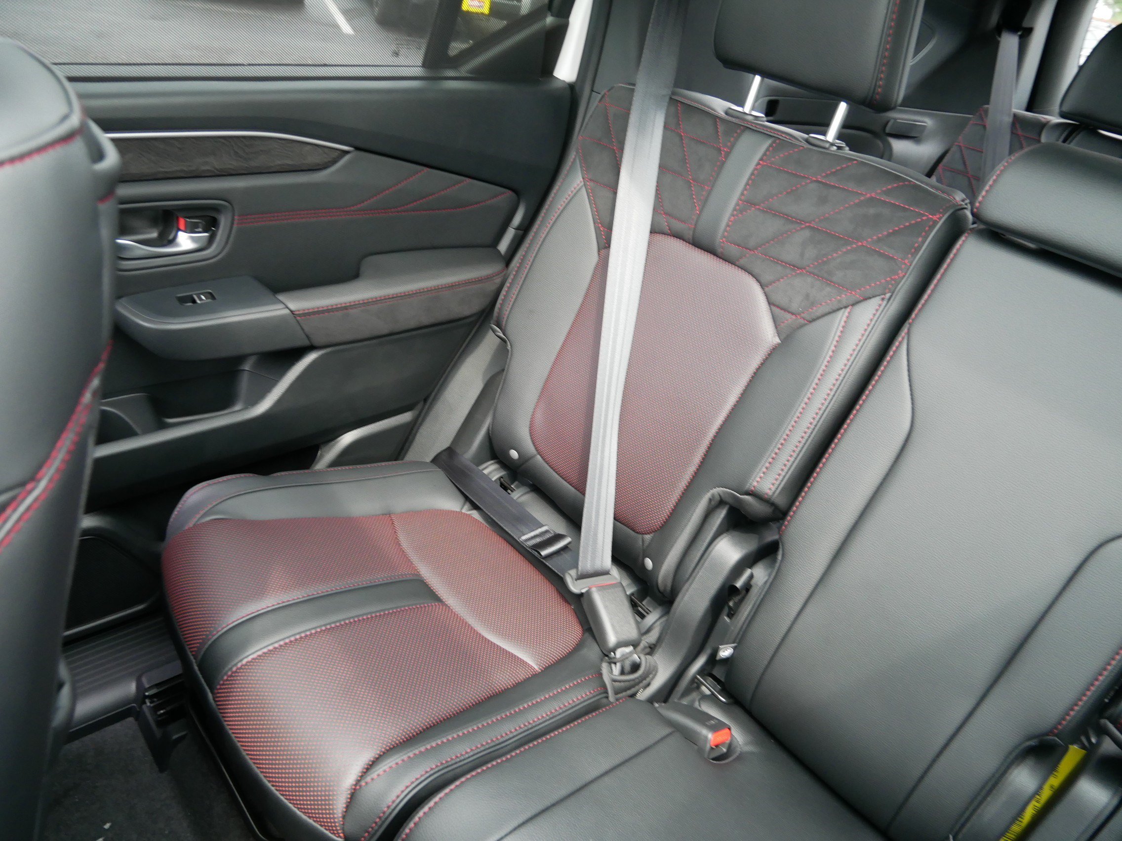 New 2026 Honda Pilot Black Edition image 12