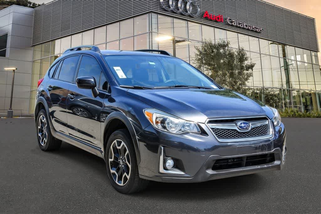 Used 2016 Subaru Crosstrek 2.0i Premium w/ Moonroof Package AWD/4WD image 5