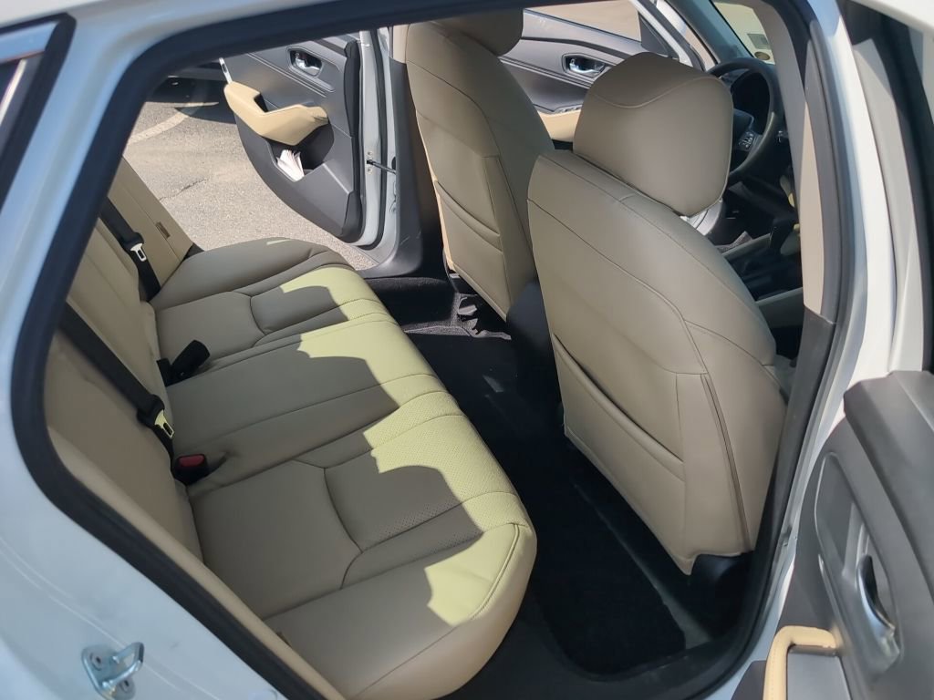 Certified 2024 Honda Accord EX image 15