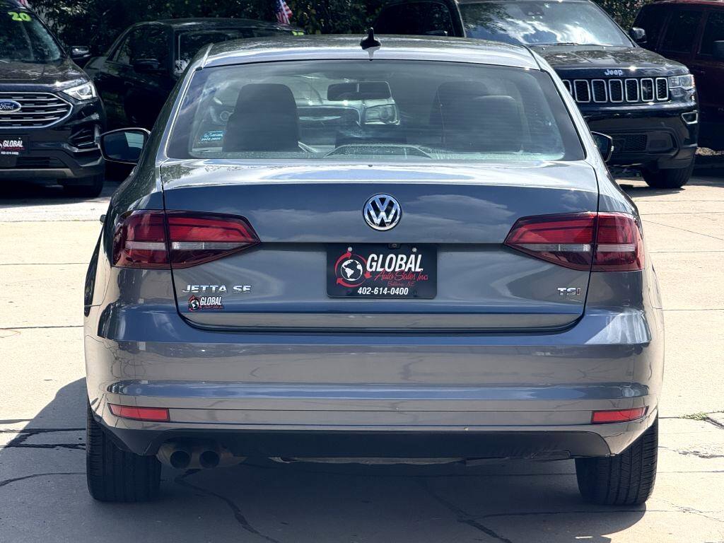 Used 2018 Volkswagen Jetta SE image 6