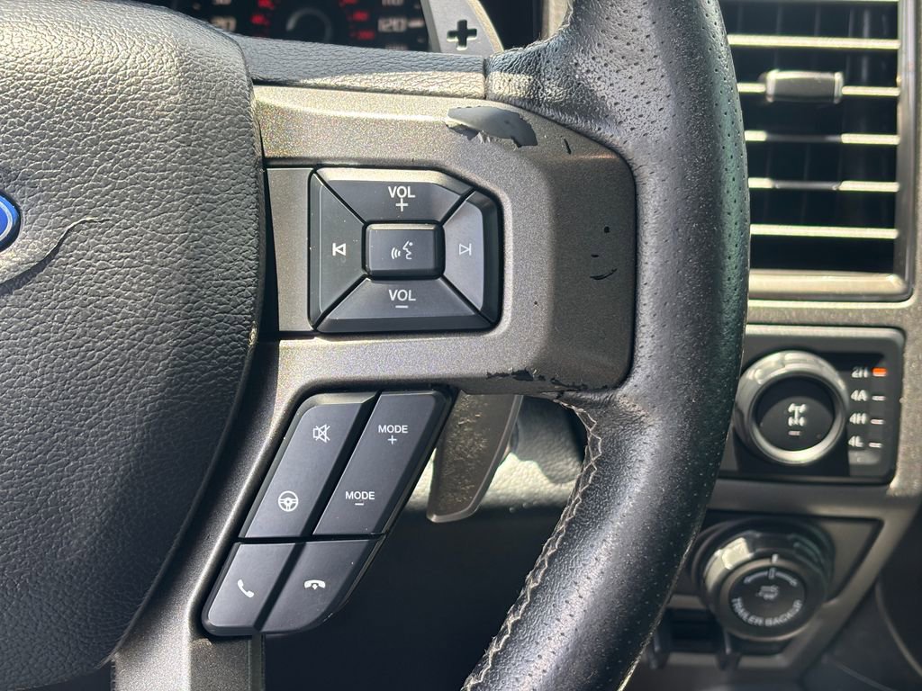 Used 2020 Ford F150 Raptor w/ Equipment Group 802A Luxury image 17