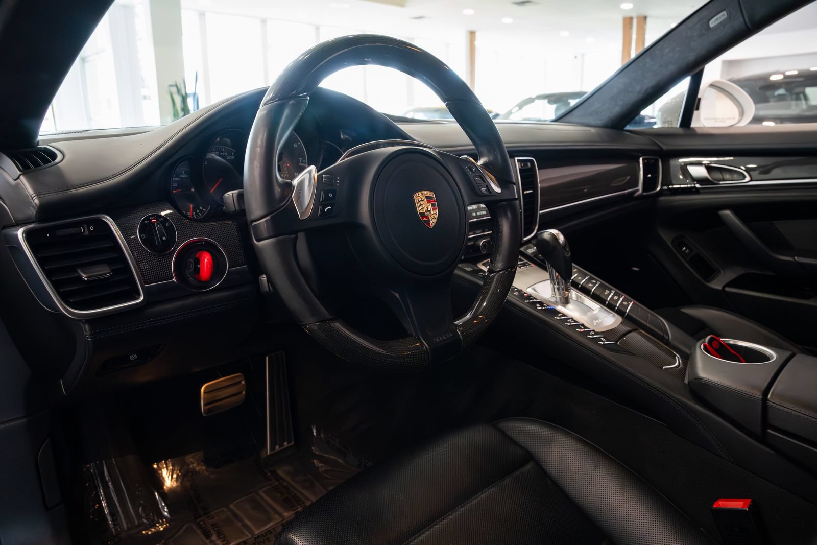 Used 2013 Porsche Panamera GTS AWD/4WD image 20