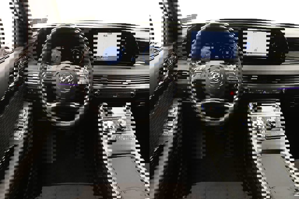 Used 2025 Hyundai Palisade Calligraphy image 14