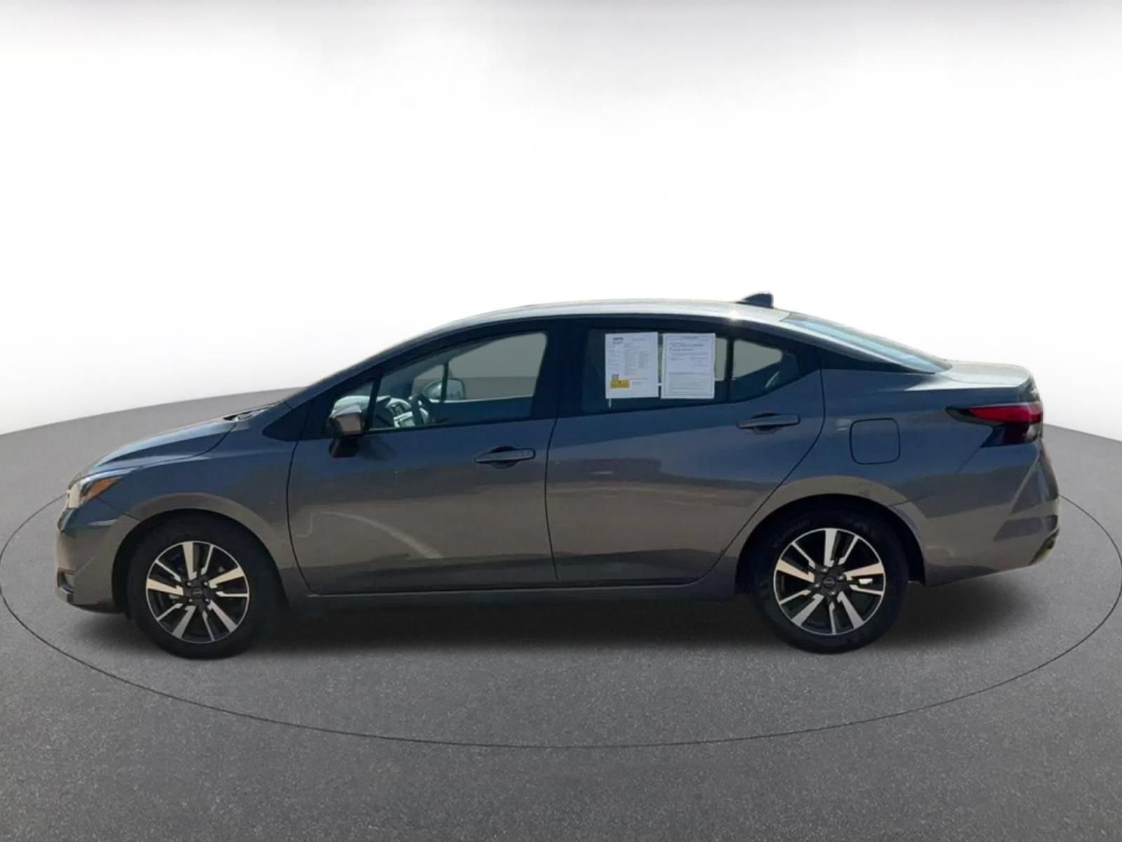 Used 2025 Nissan Versa SV FWD image 7