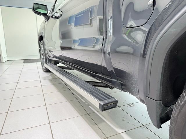 Used 2023 GMC Sierra 1500 Denali Ultimate image 11