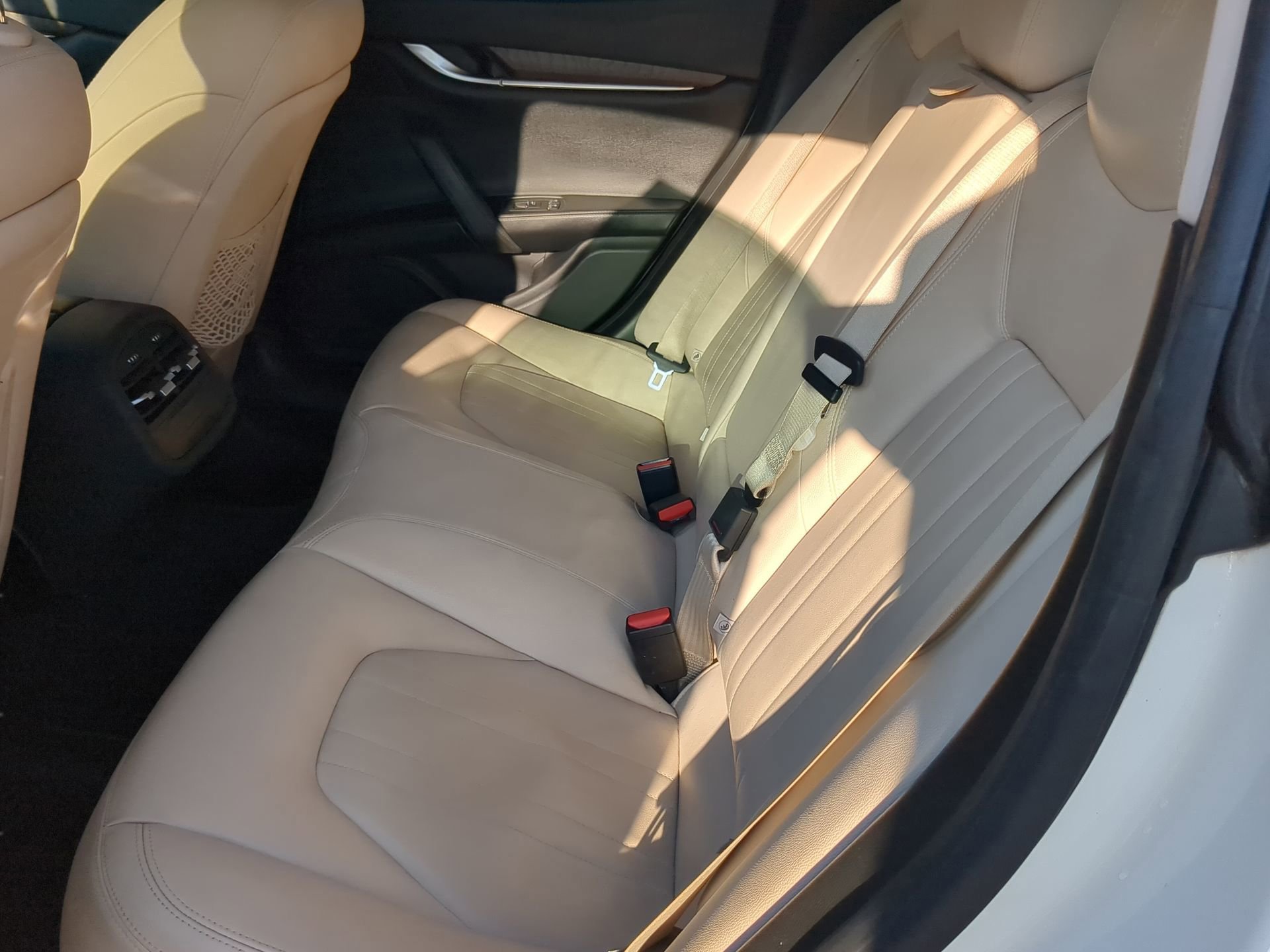 Used 2018 Maserati Ghibli S image 46