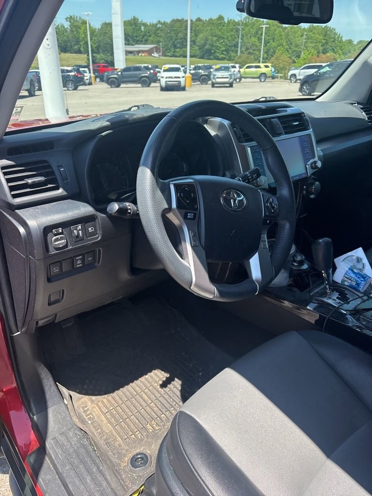 Used 2022 Toyota 4Runner SR5 Premium w/ TRD Black Wheel Package (TMS) AWD/4WD image 9