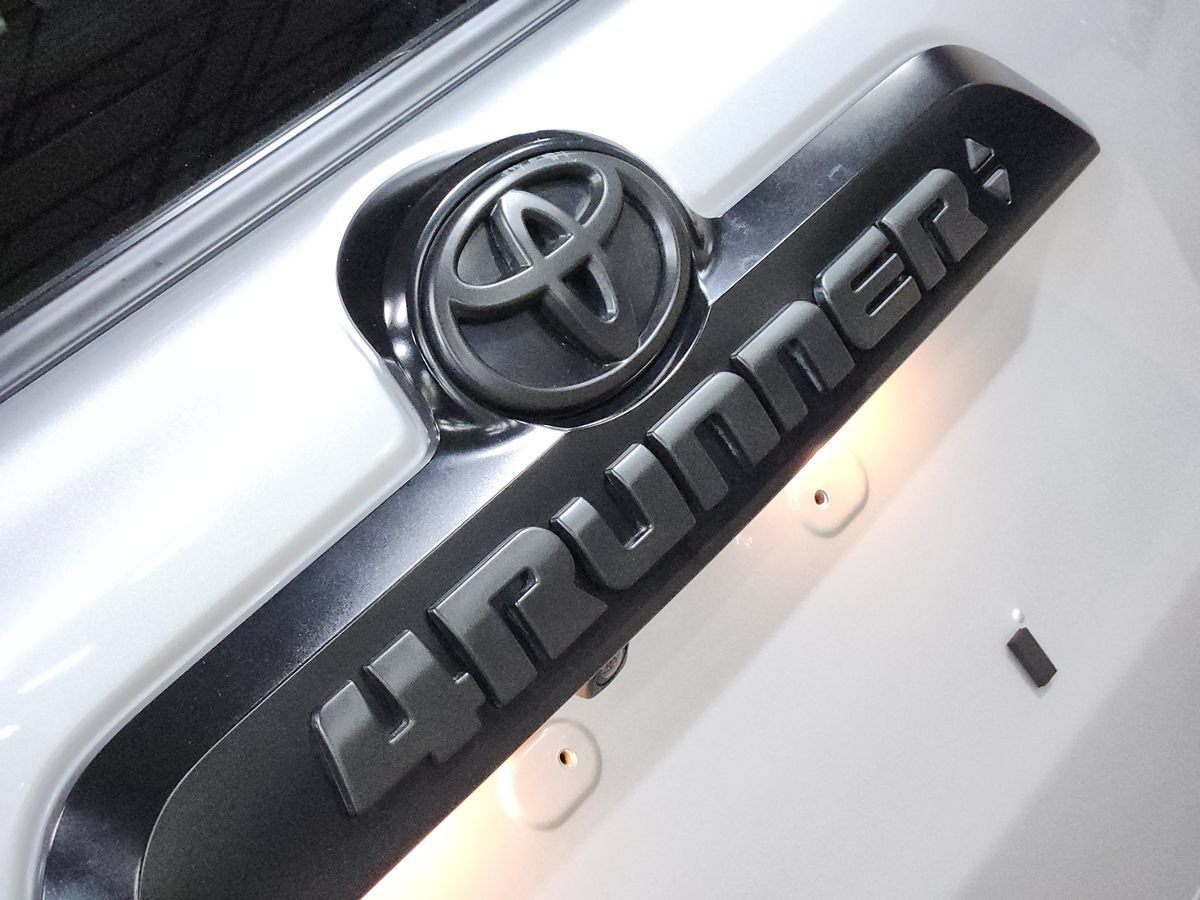 Used 2023 Toyota 4Runner TRD Off-Road Premium w/ Off Road Premium Plus Package AWD/4WD image 25
