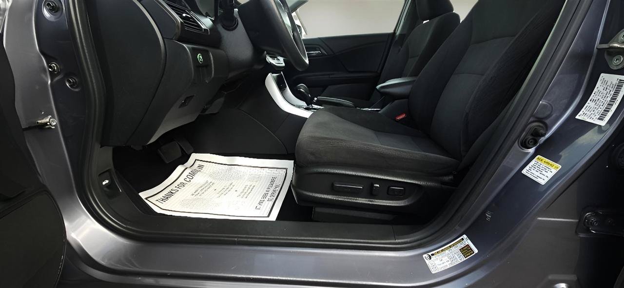 Used 2015 Honda Accord EX image 12