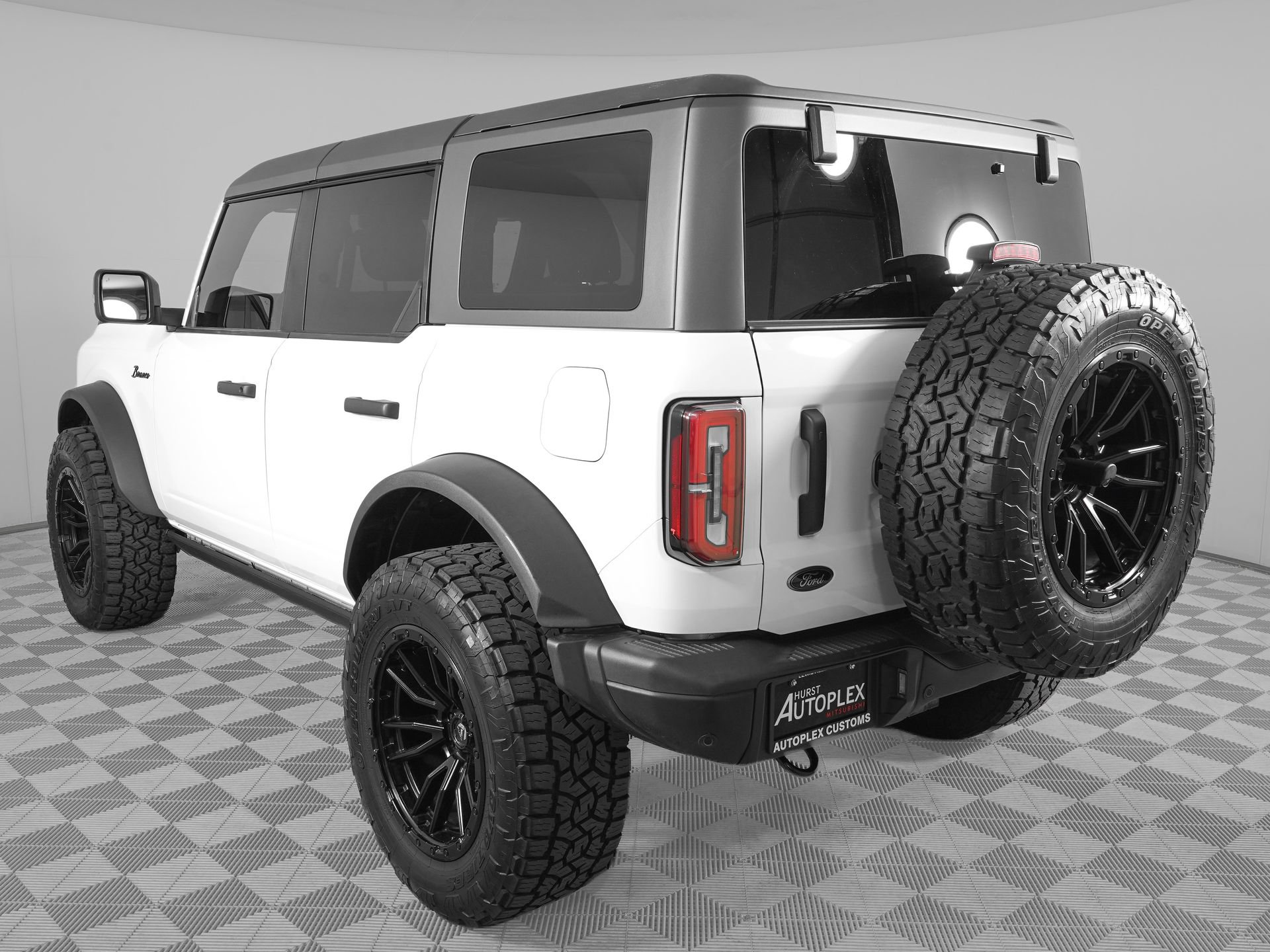 Used 2024 Ford Bronco Badlands AWD/4WD image 7