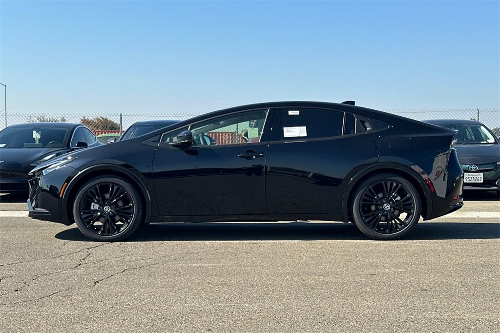 New 2026 Toyota Prius Plug-In Hybrid image 7