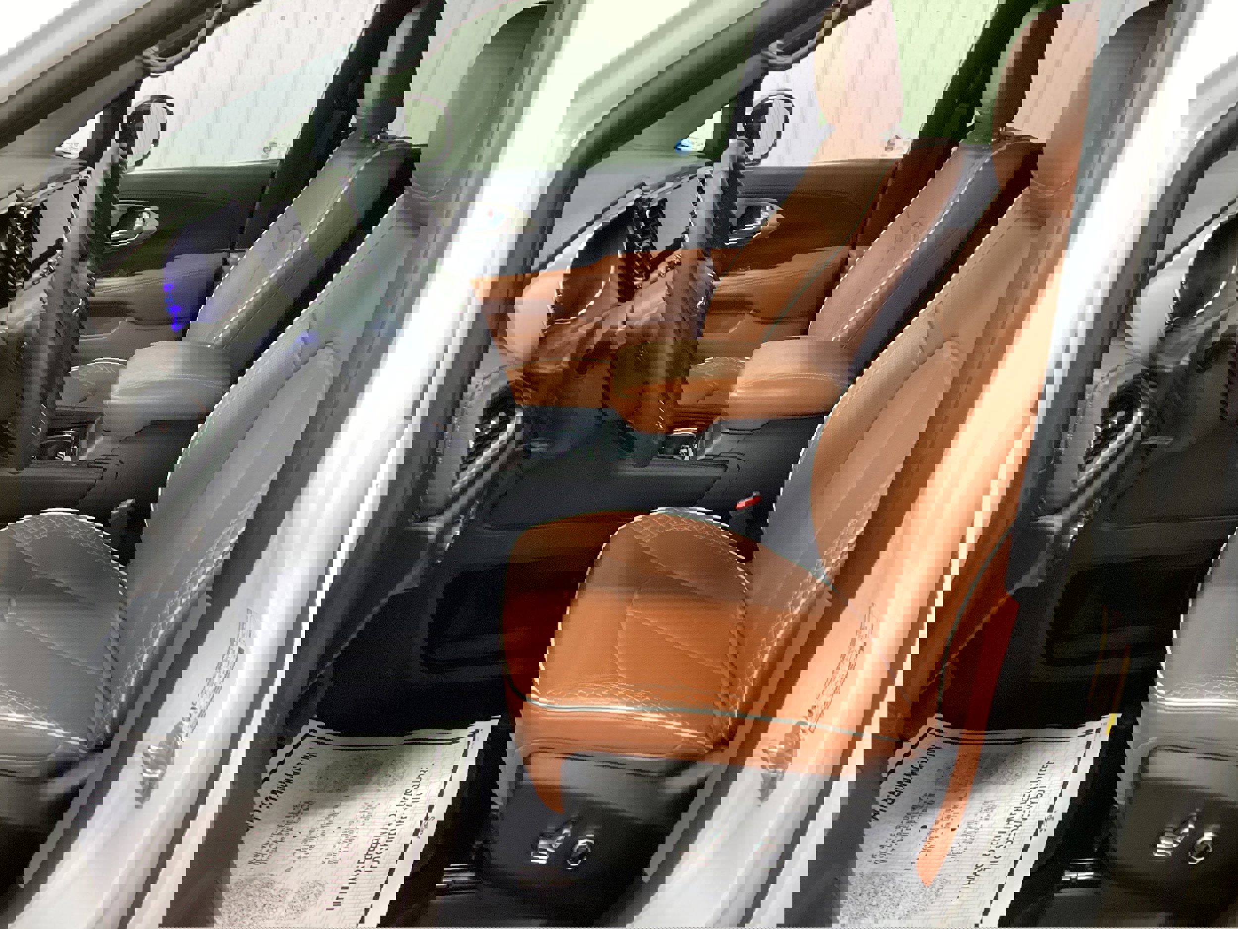 Used 2025 Chrysler Pacifica Pinnacle image 16