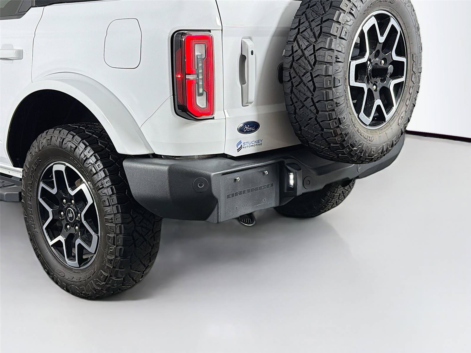 Used 2023 Ford Bronco Outer Banks AWD/4WD image 38