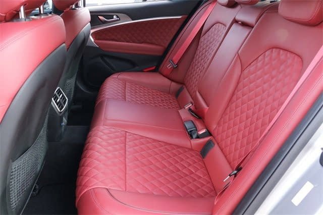 Used 2025 Genesis G70 3.3T Advanced w/ Sport Prestige Package image 24