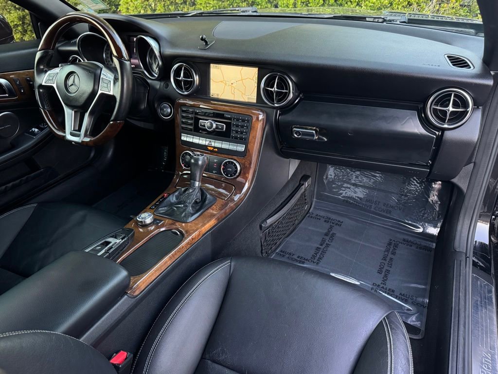 Used 2014 Mercedes-Benz SLK 250 image 19
