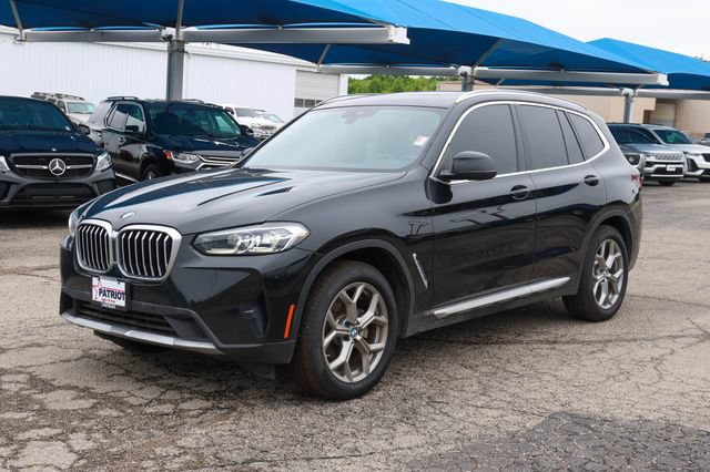 Used 2023 BMW X3 xDrive30i AWD/4WD image 3
