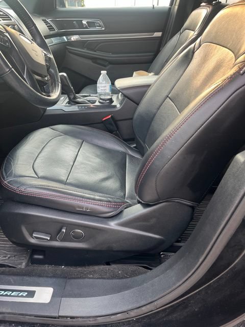 Used 2018 Ford Explorer Sport w/ Equipment Group 401A AWD/4WD image 13