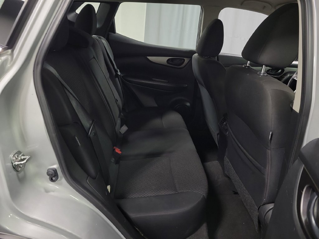 Used 2021 Nissan Rogue Sport S AWD/4WD image 24