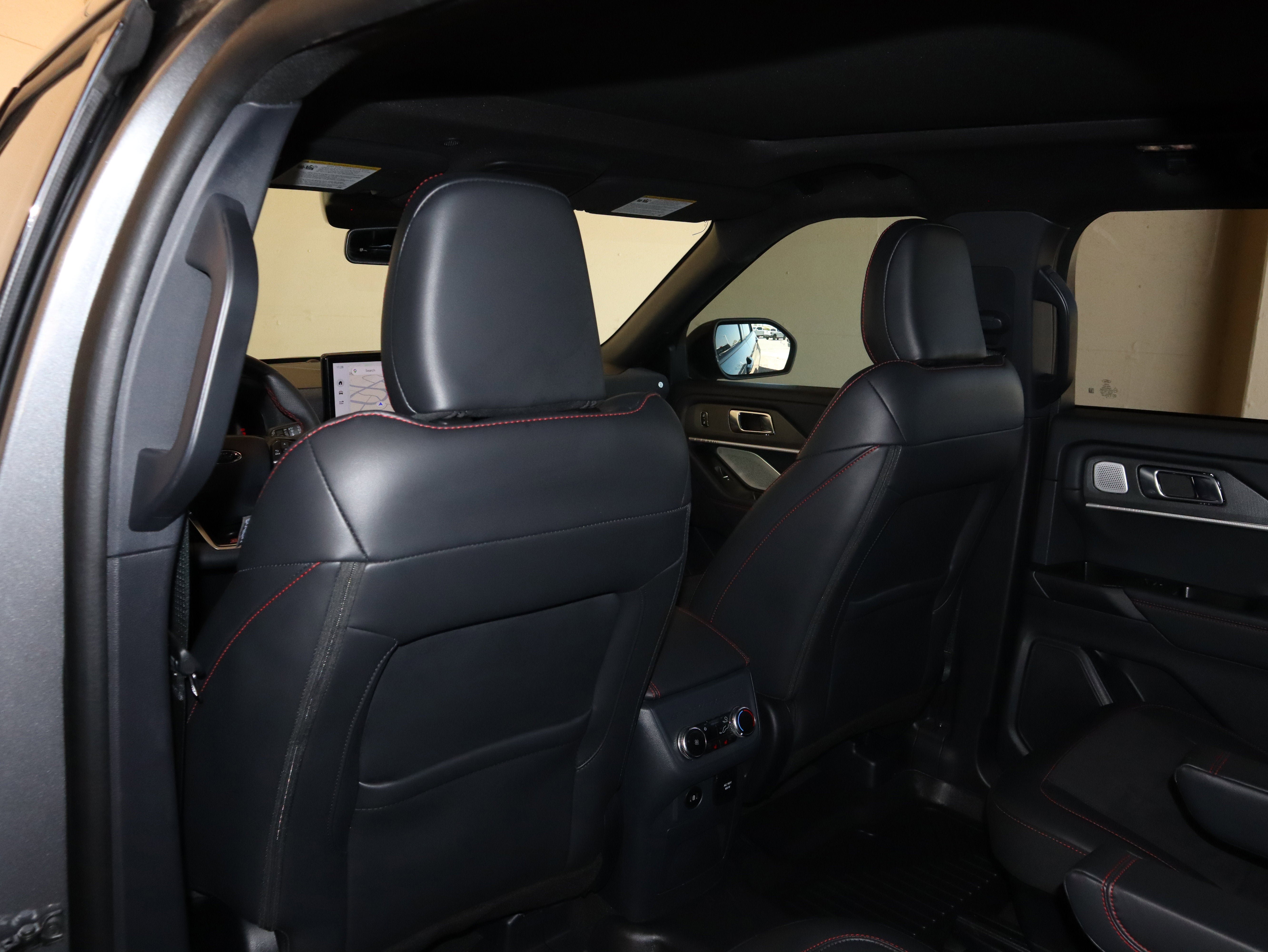 Certified 2025 Ford Explorer ST w/ Sun And Sound Package AWD/4WD image 36