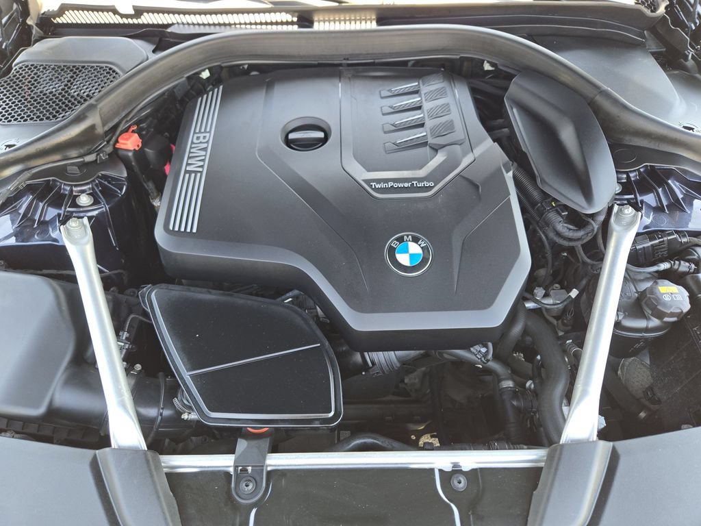 Used 2020 BMW 530i xDrive w/ Convenience Package AWD/4WD image 31