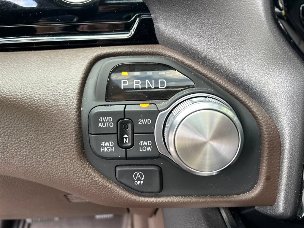 Used 2026 RAM 1500 Laramie AWD/4WD image 24