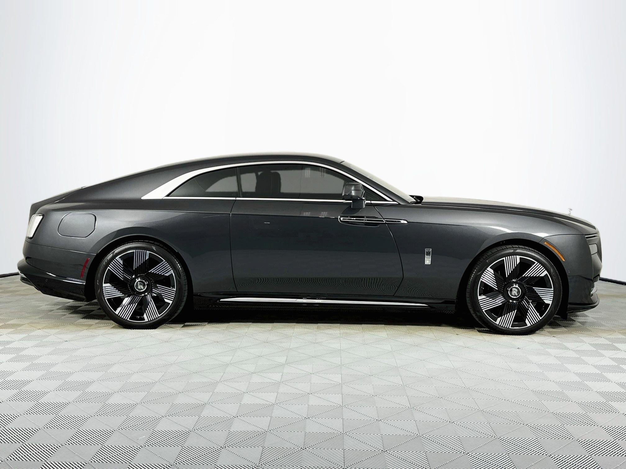 Used 2024 Rolls-Royce Spectre w/ Spectre Launch Package AWD/4WD image 7