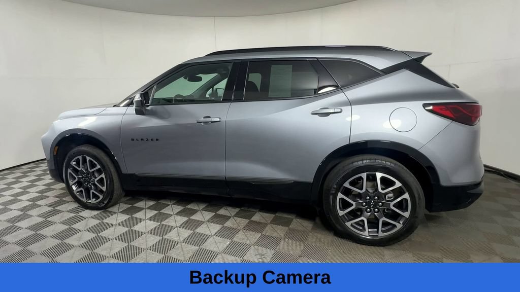 Used 2023 Chevrolet Blazer RS w/ LPO, Floor Liner Package FWD image 8