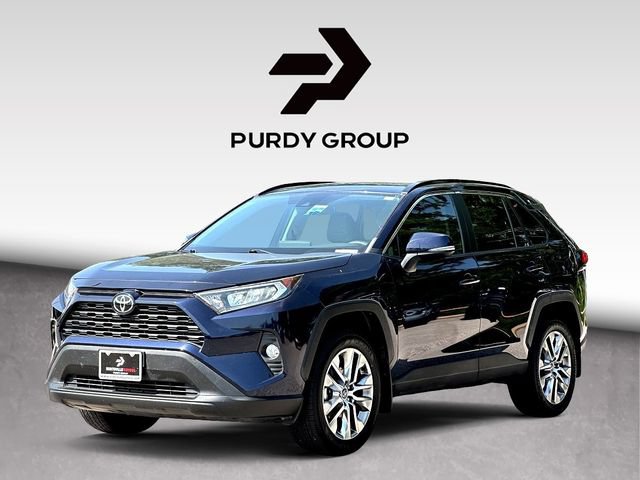 Used 2020 Toyota RAV4 XLE Premium FWD image 4